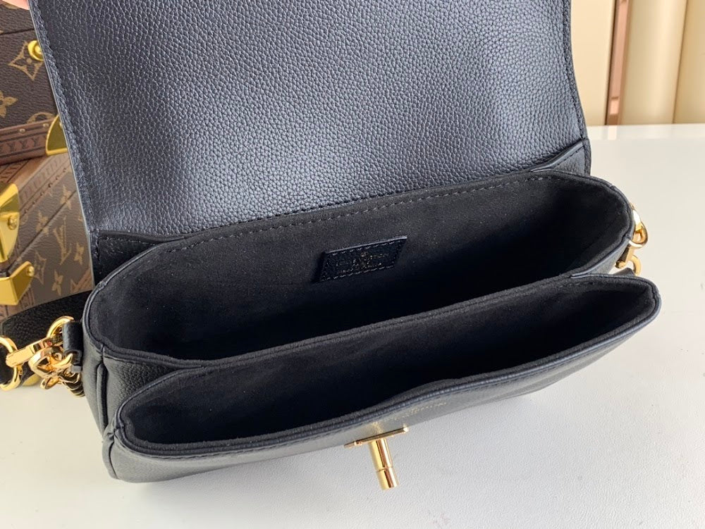 Dragons Bags ln Luxury Bag --68495
