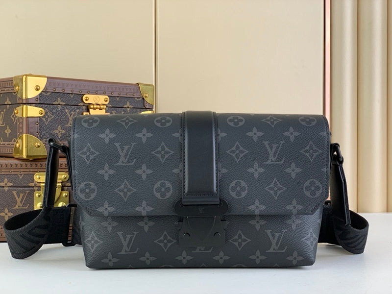Dragons Bags ln Luxury Bag --68656