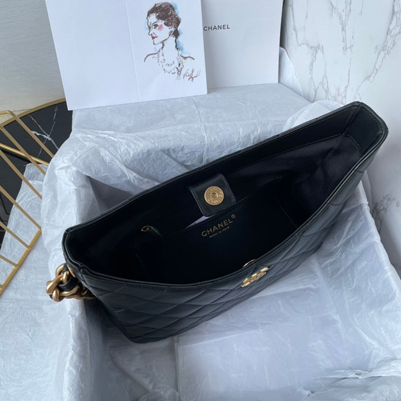 new-luxury-designer-bags-nm9453