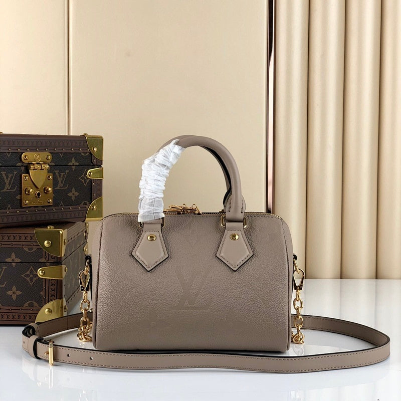 Dragons Bags ln Luxury Bag --56245