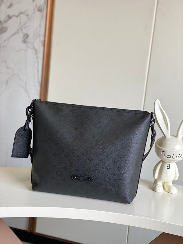 Dragons Bags ln Luxury Bag --71705