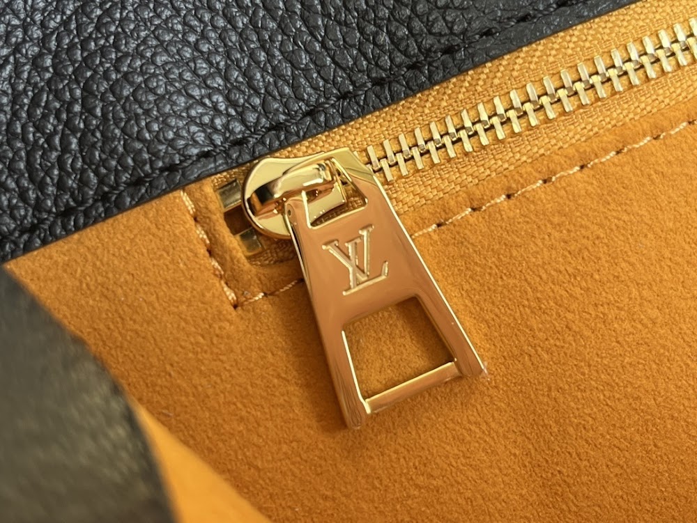Dragons Bags ln Luxury Bag --69365