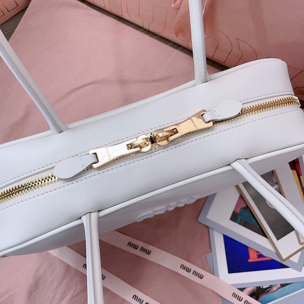 Dragons Bags Miun Miun Luxury Bag --123074
