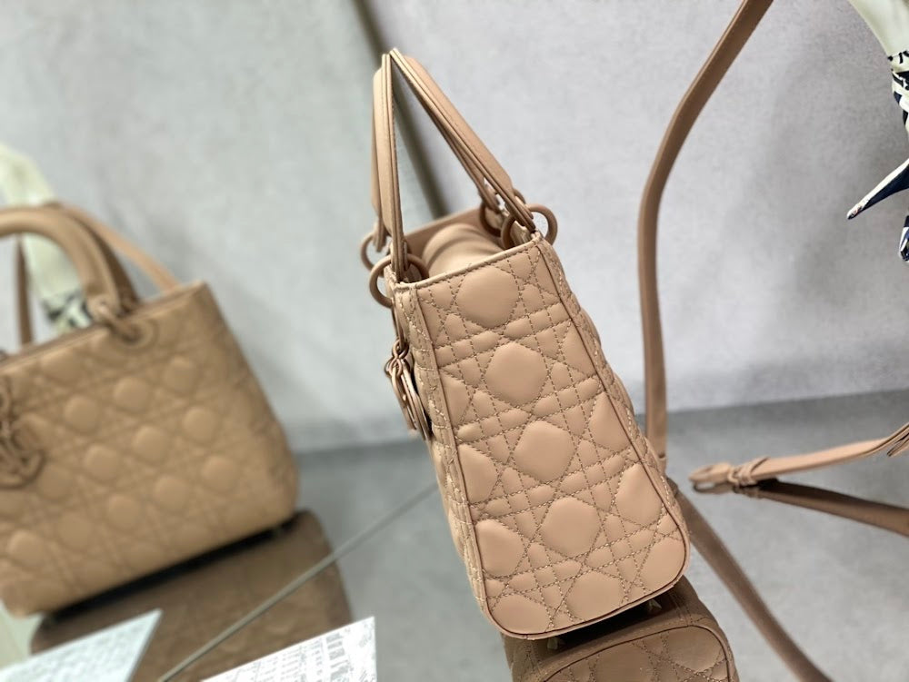 Dragons BagsDiorn Luxury Bag --116153