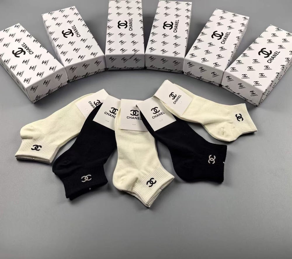 Dragons Bags Premium Luxury Socks --98454