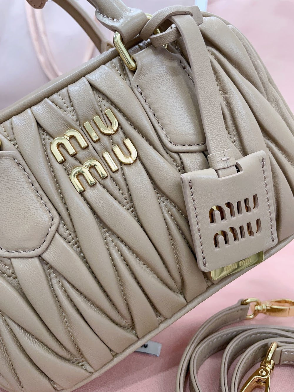 Dragons Bags Miun Miun Luxury Bag --122695