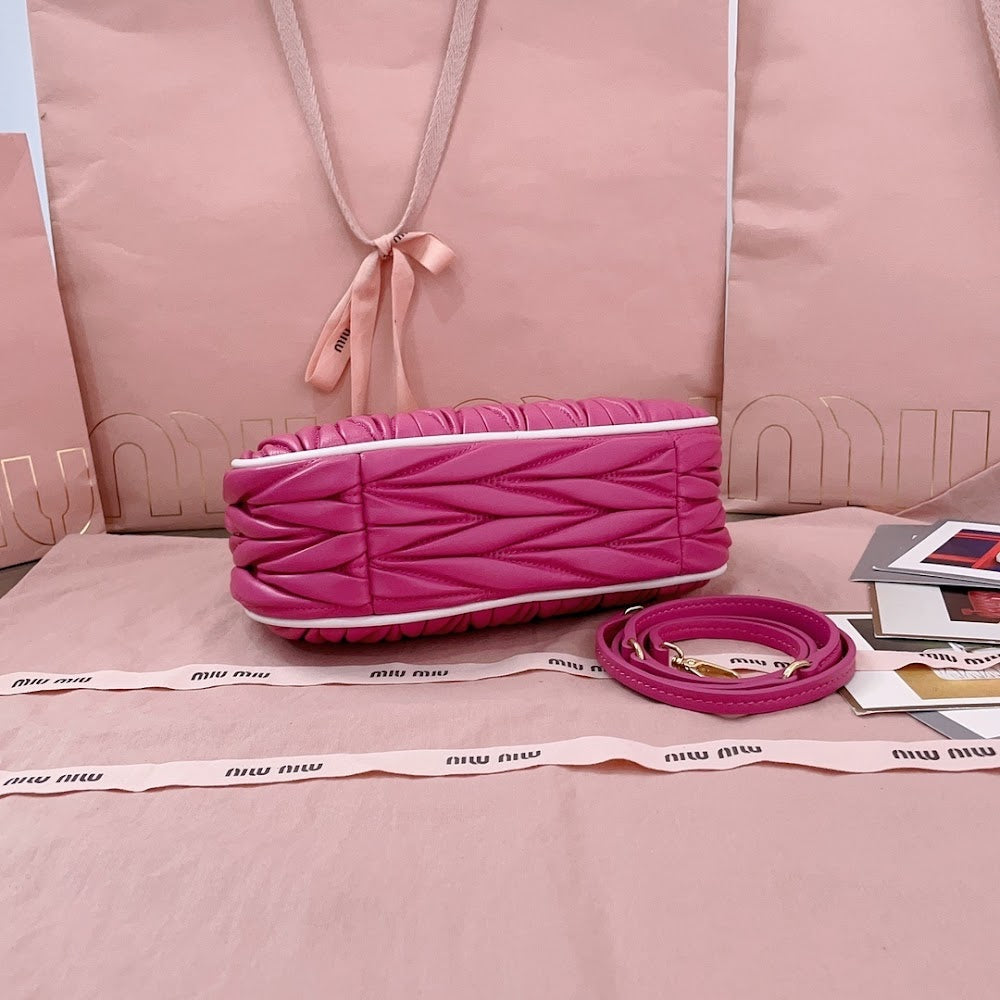 Dragons Bags Miun Miun Luxury Bag --122537