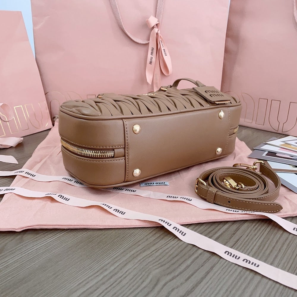 Dragons Bags Miun Miun Luxury Bag --122384