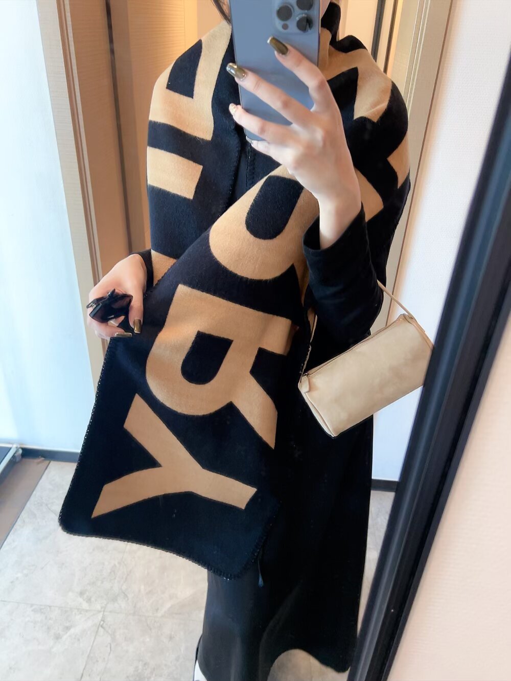Dragons Bags Premium Designer Scarf --99053