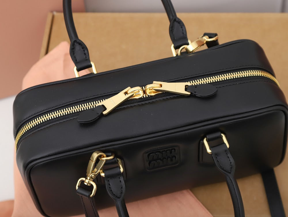 Dragons Bags Miun Miun Luxury Bag --123090