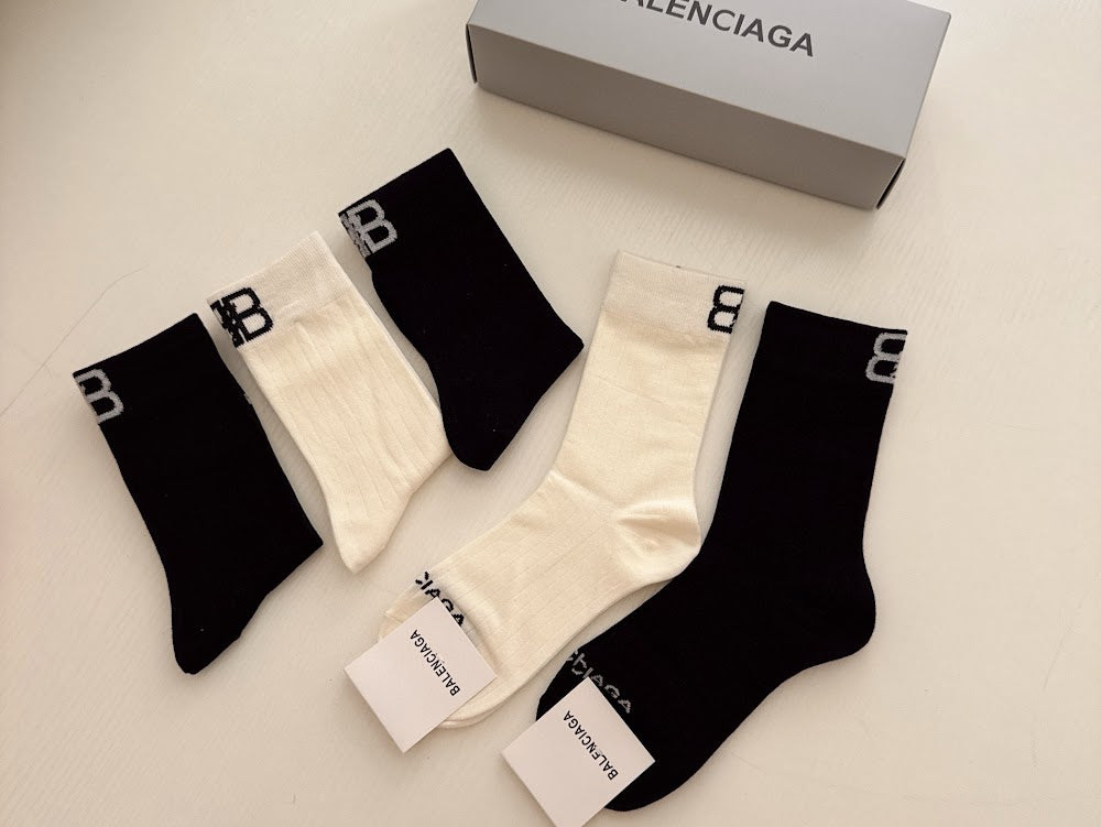 Dragons Bags Premium Luxury Socks --98525