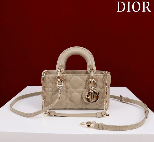 Dragons BagsDiorn Luxury Bag --116447
