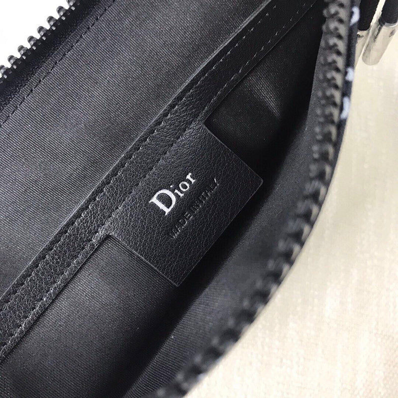 Dragons Bags Detail