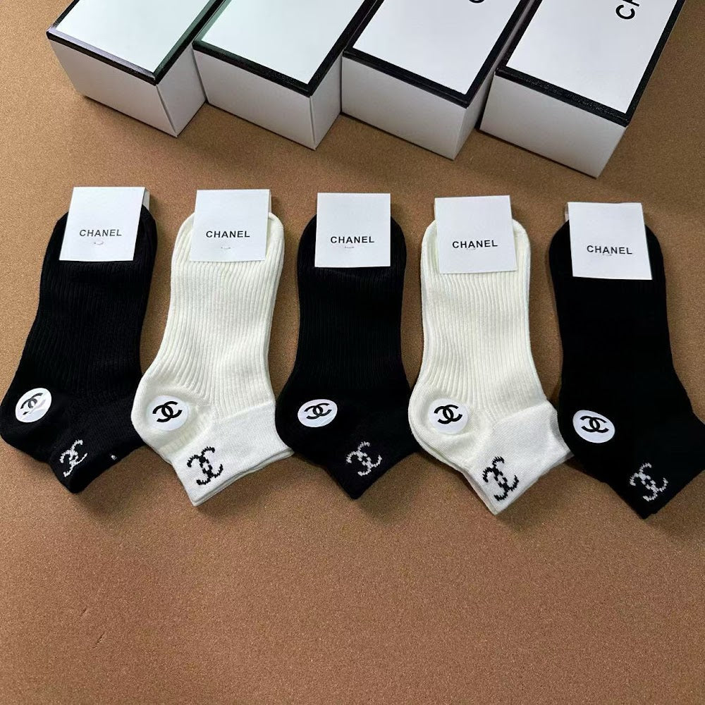 Dragons Bags Premium Luxury Socks --98677