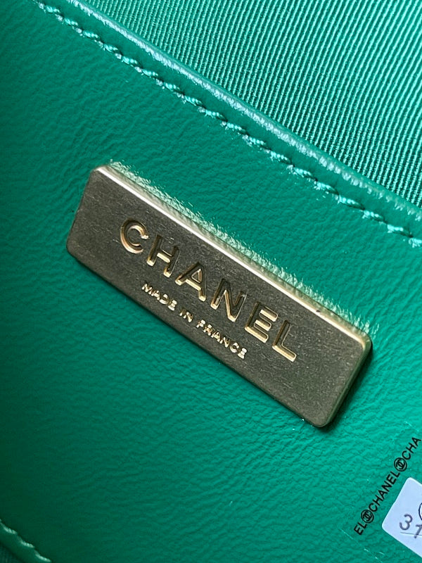 new-luxury-designer-bags-nm9409