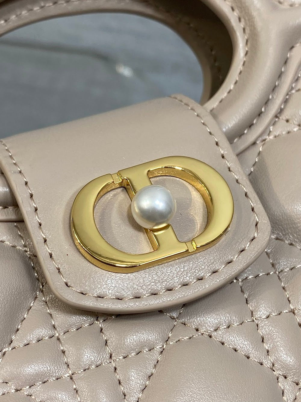 new-designer-premium-bags-nm16747