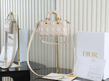 new-luxury-designer-bags-nm7600