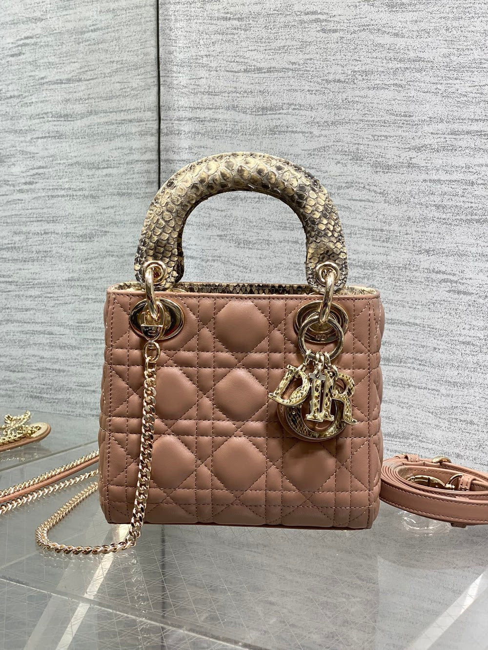 Dragons BagsDiorn Luxury Bag --115236
