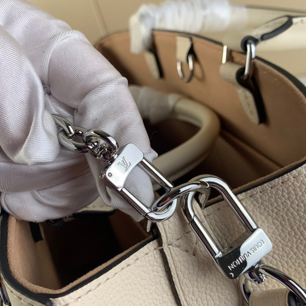 Dragons Bags ln Luxury Bag --60937