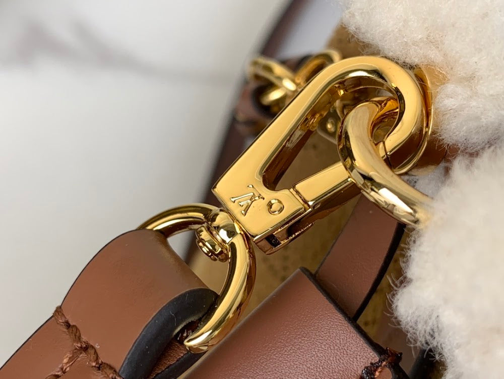Dragons Bags ln Luxury Bag --62534
