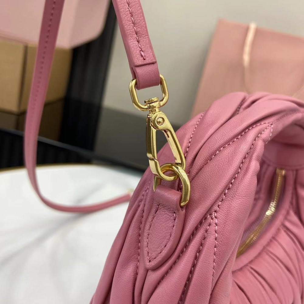 Dragons Bags Miun Miun Luxury Bag --122154