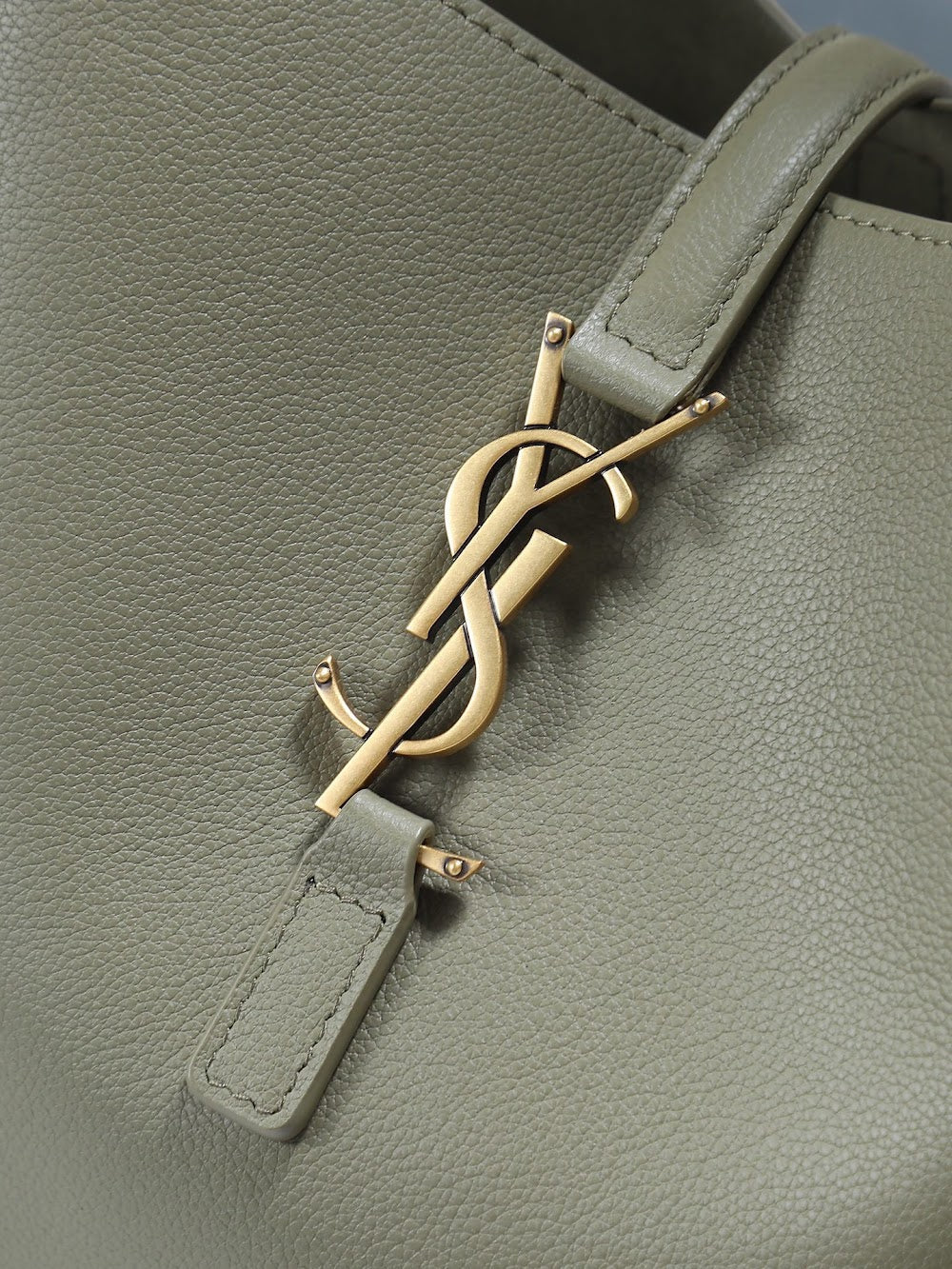 Dragons Bags YSLn Luxury Bag --120818