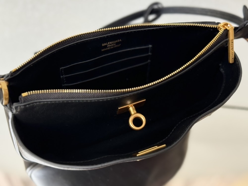 new-designer-premium-bags-nm10779