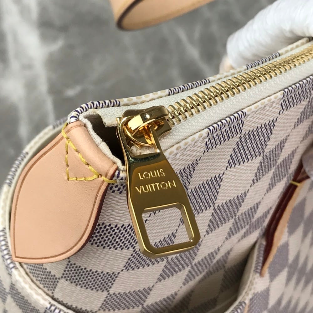 Dragons Bags ln Luxury Bag --66317