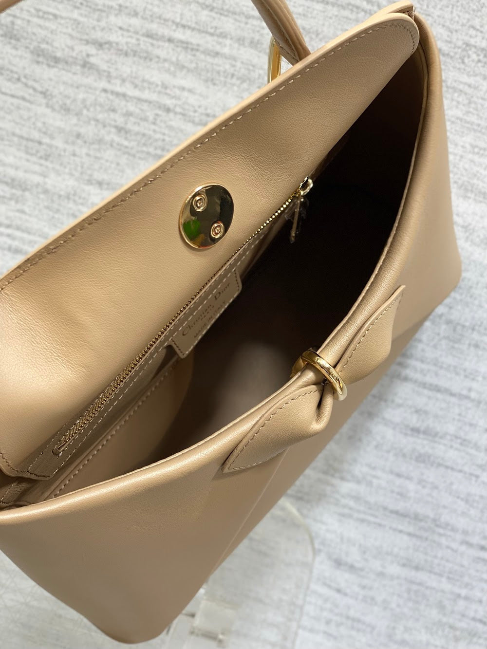 new-designer-premium-bags-nm16142