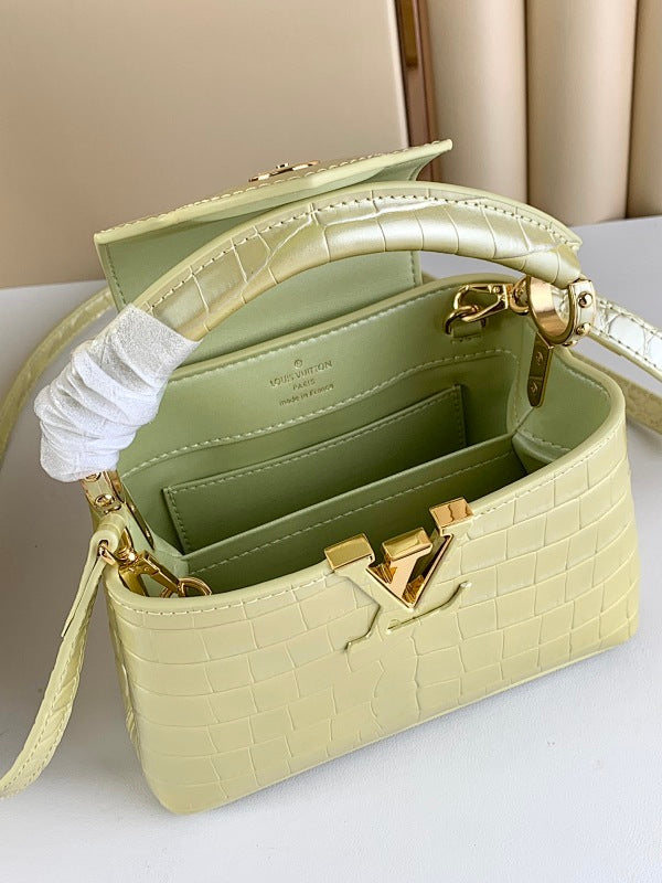 Dragons Bags ln Luxury Bag --67769