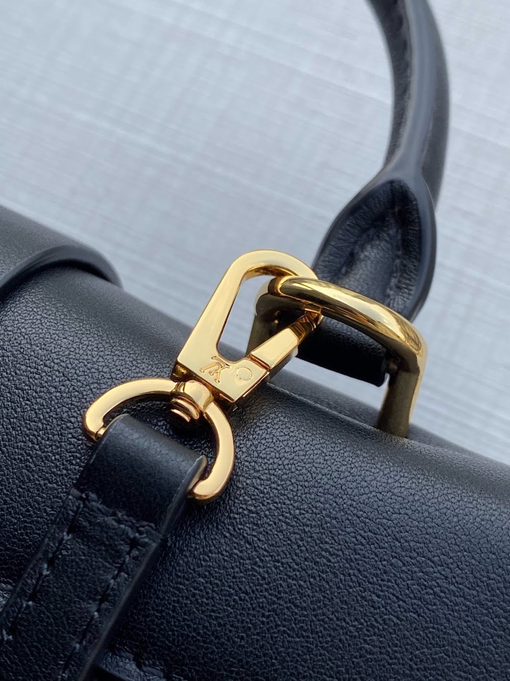 Dragons Bags ln Luxury Bag --97102