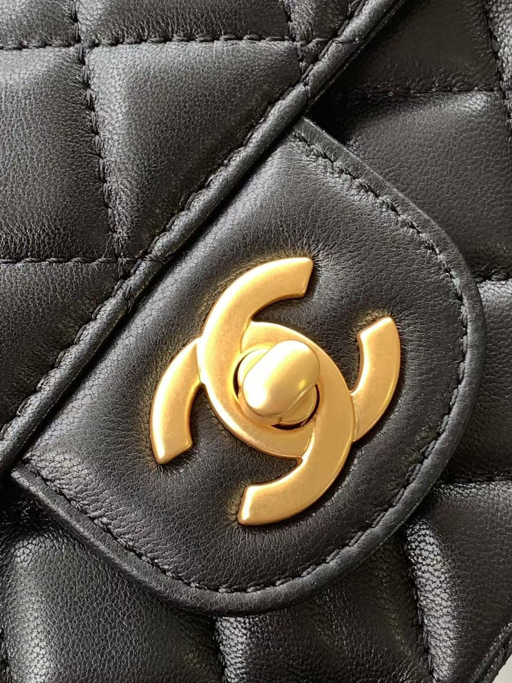 new-designer-premium-bags-nm9620
