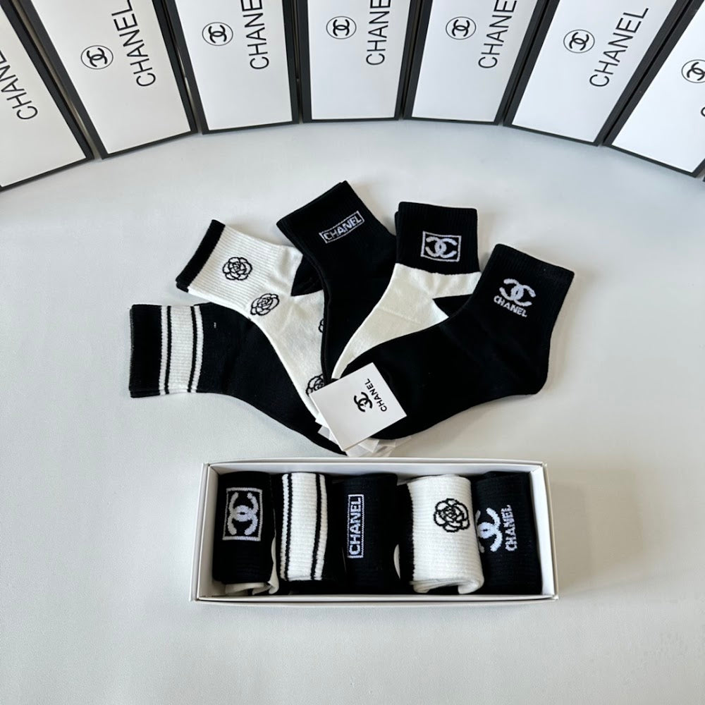Dragons Bags Premium Luxury Socks --97814