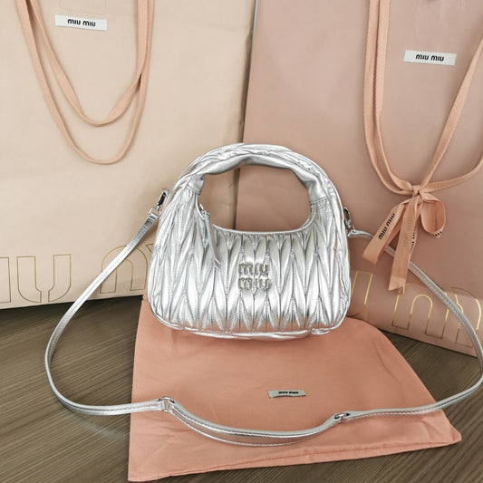 Dragons Bags Miun Miun Luxury Bag --123318