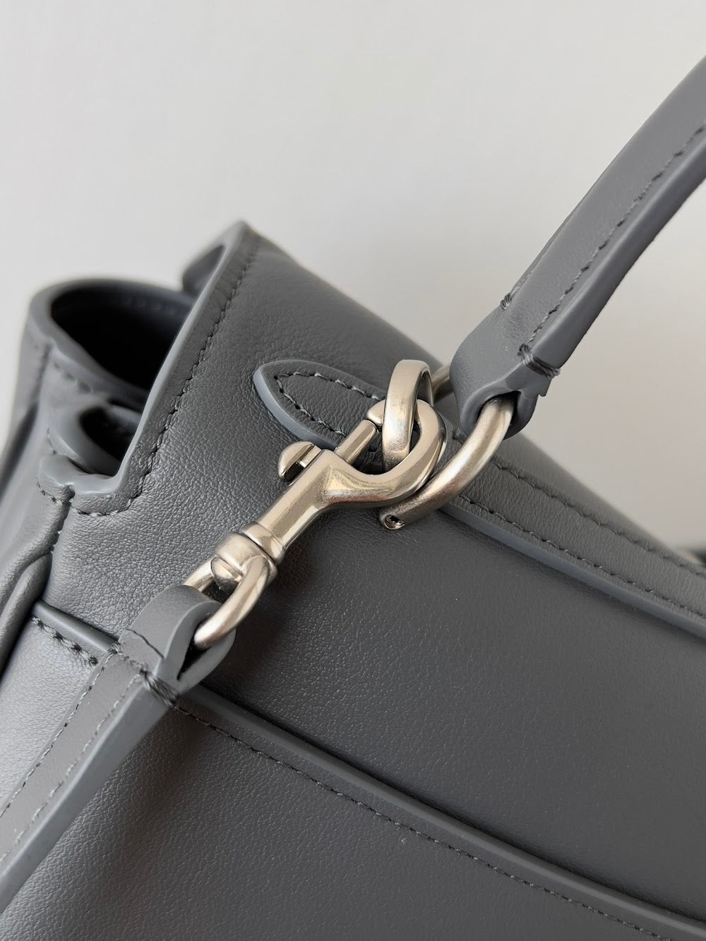Dragons Bags Balenciaga Luxury Bag --111593