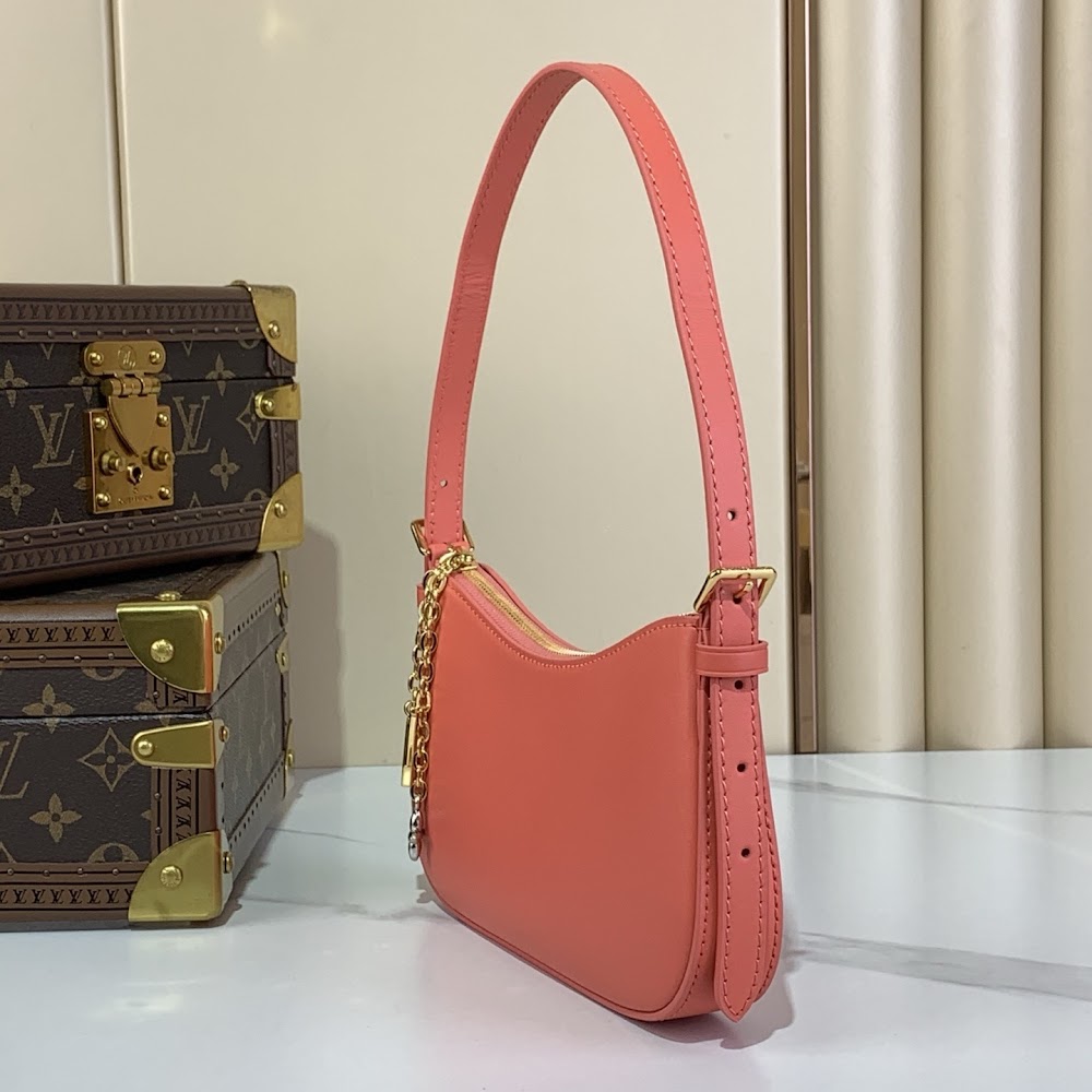 Dragons Bags ln Luxury Bag --69735