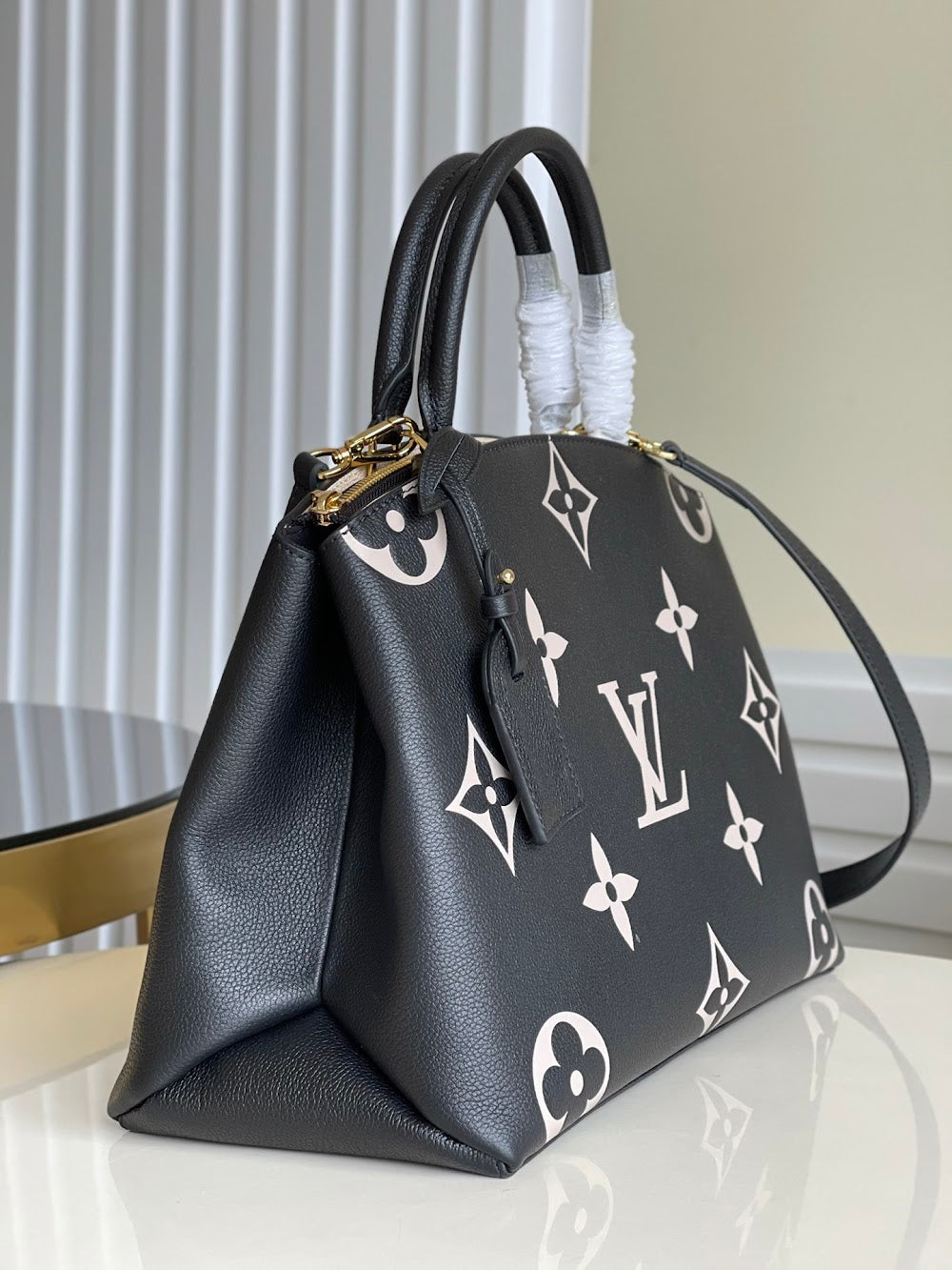 Dragons Bags ln Luxury Bag --96011