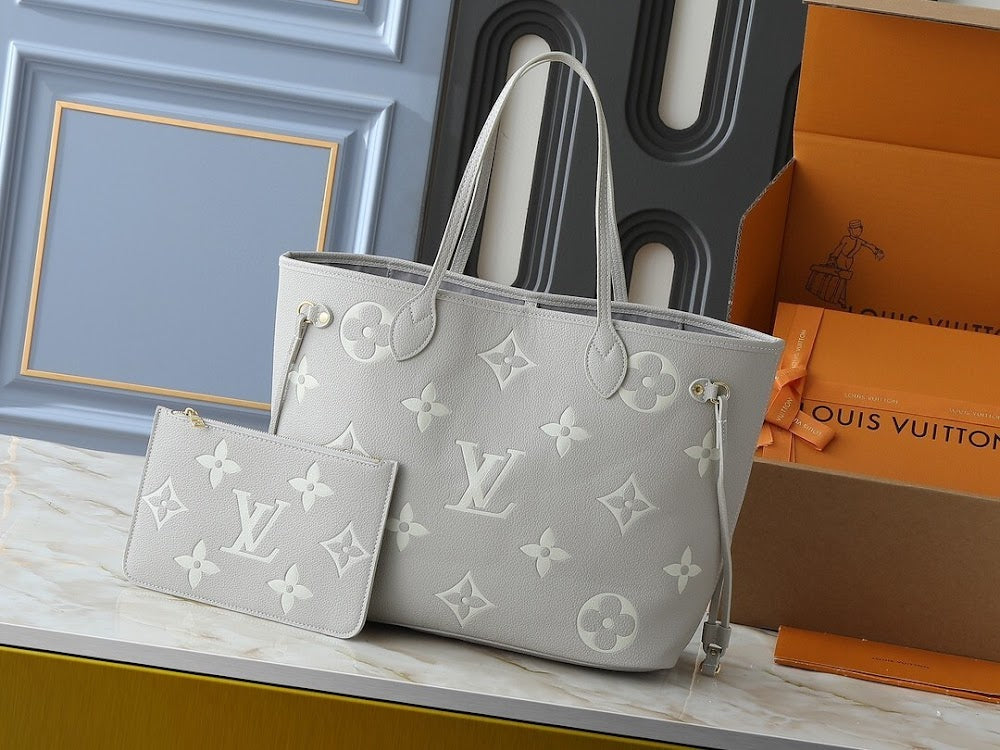 Dragons Bags ln Luxury Bag --76755