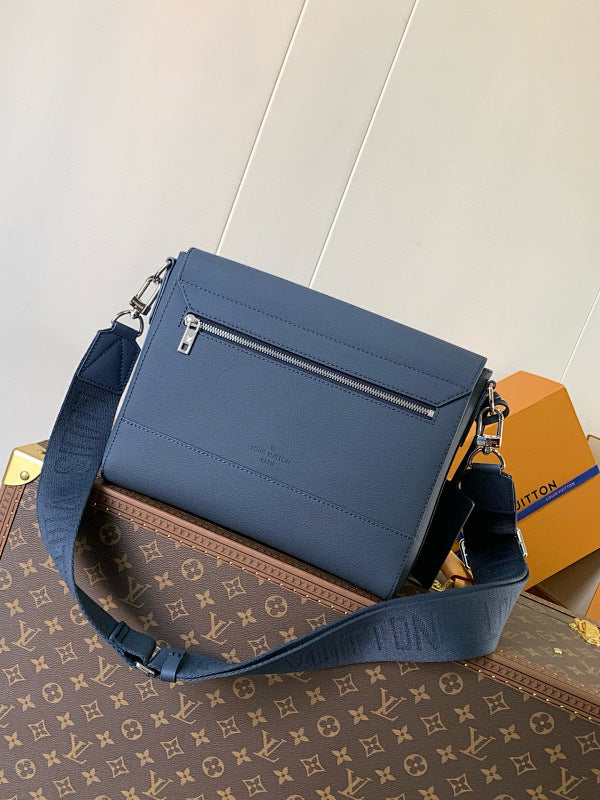 Dragons Bags ln Luxury Bag --71101