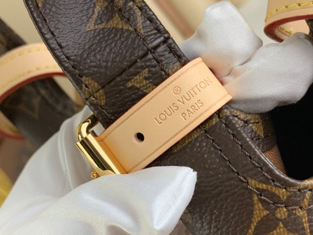 Dragons Bags ln Luxury Bag --68696