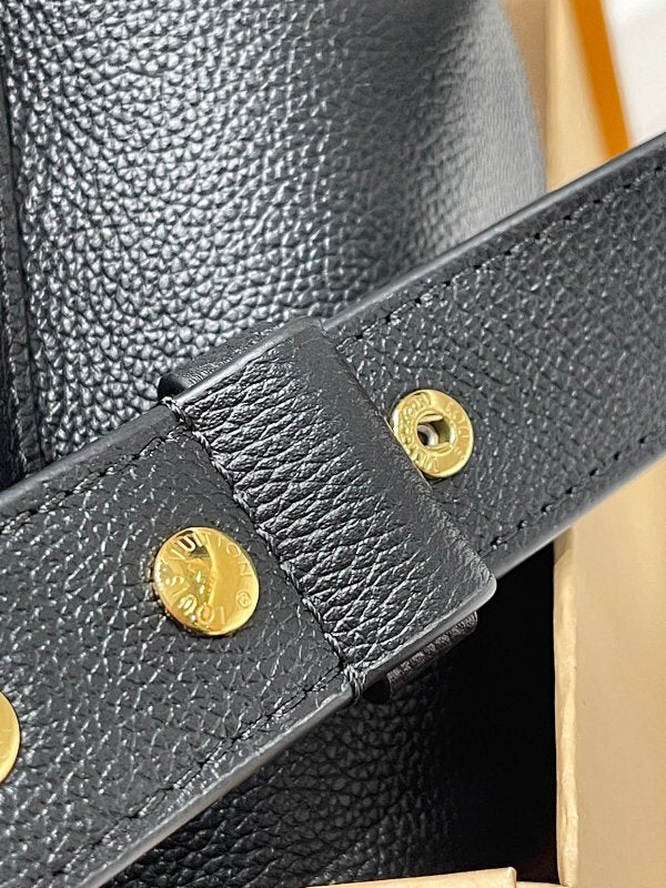 Dragons Bags ln Luxury Bag --60693