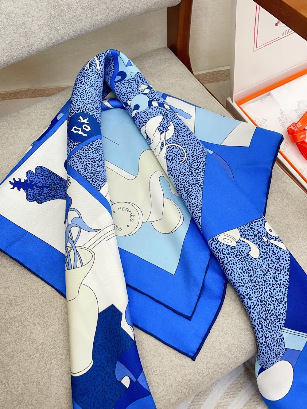 Dragons Bags Premium Designer Scarf --98836