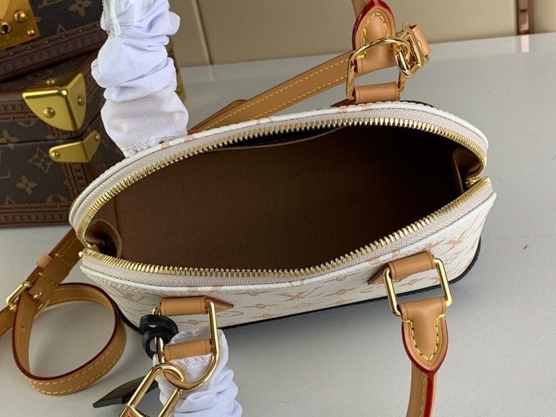 Dragons Bags ln Luxury Bag --62108