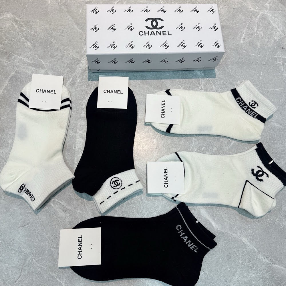 Dragons Bags Premium Luxury Socks --98275