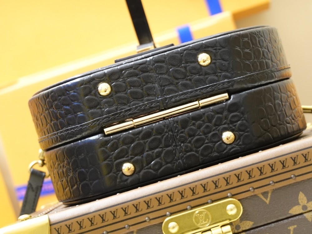 Dragons Bags ln Luxury Bag --66627