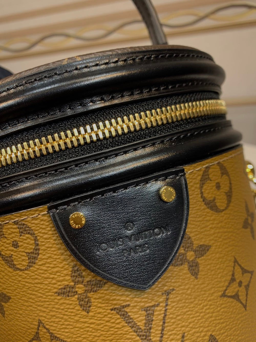 Dragons Bags ln Luxury Bag --65953