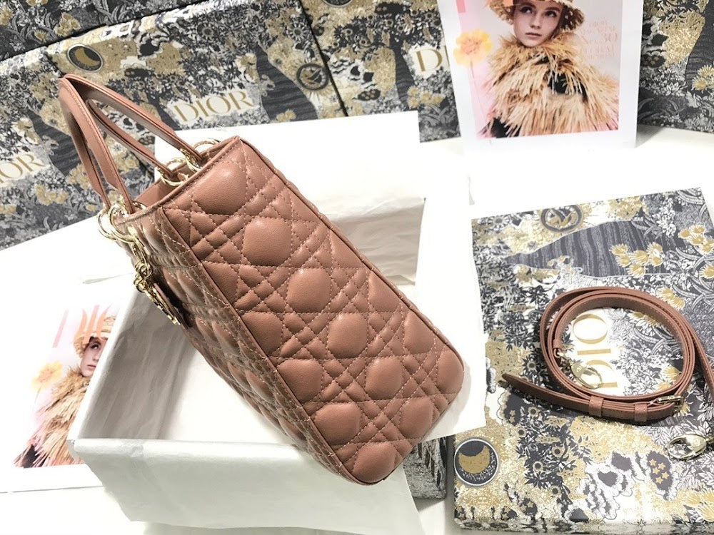 new-luxury-designer-bags-nm16048