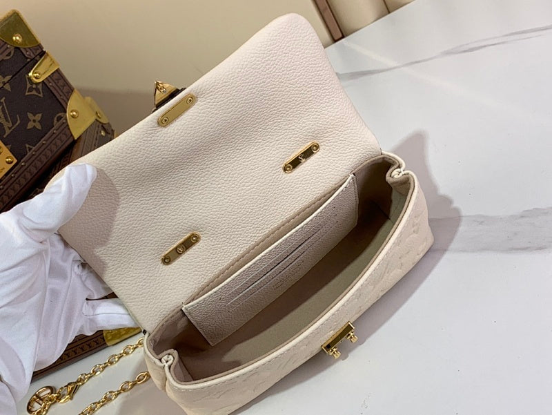 Dragons Bags ln Luxury Bag --56142