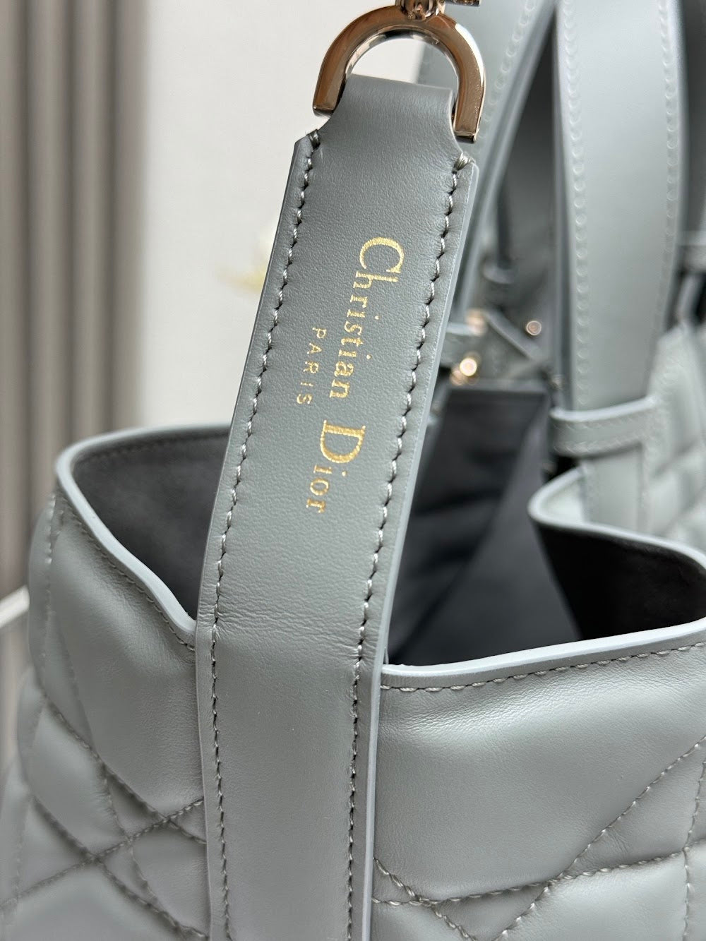 Dragons BagsDiorn Luxury Bag --116402