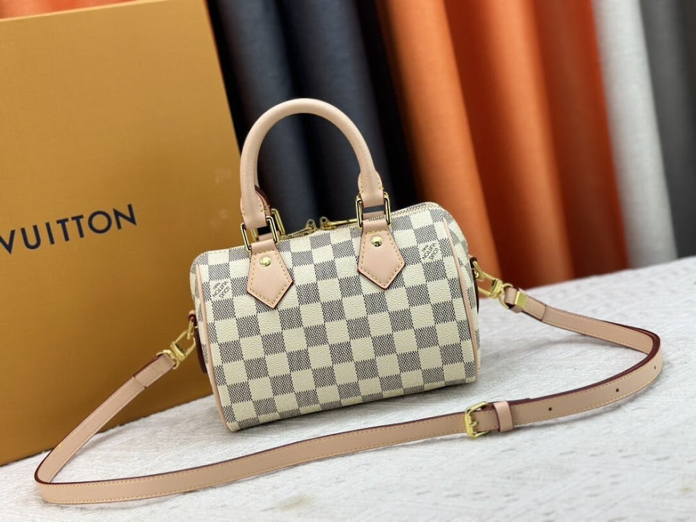 Jessica Bags ln Luxury Bag --76070